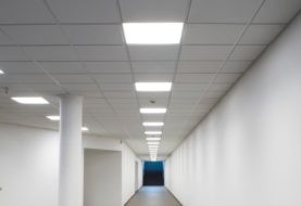 Pannelli luminosi a LED: ecco quanto puoi risparmiare rispetto a un tradizionale pannello con tubi fluorescenti!