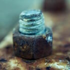 Come svitare dado bloccato